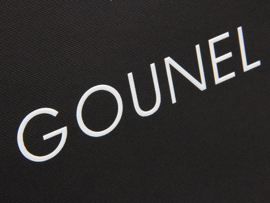 Full Embossing Black Dyed Garment Paper Shopping Bags With Handles