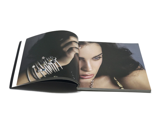 Pantone Color Glossy Magazine Printing A3 A4 A5 Adult Photo Book