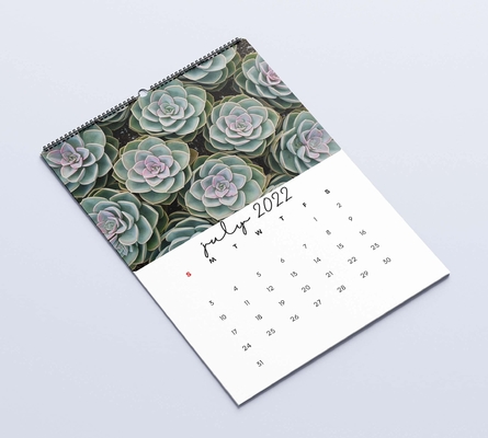 Matte Lamination Desk Calendar Printing 600-1000gsm Monthly Wall Calendars