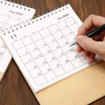 2023 Printing Monthly Calendar 1400gsm 1800gsm Cardboard Desk Calendar