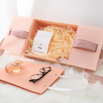 4C 6C Full Color Rigid Cardboard Box Pink Cosmetc Gift Box With Ribbon
